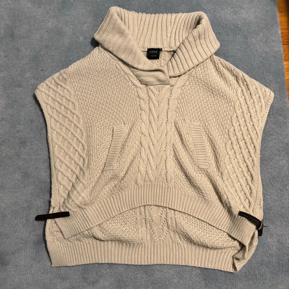 Sleeveless sweater